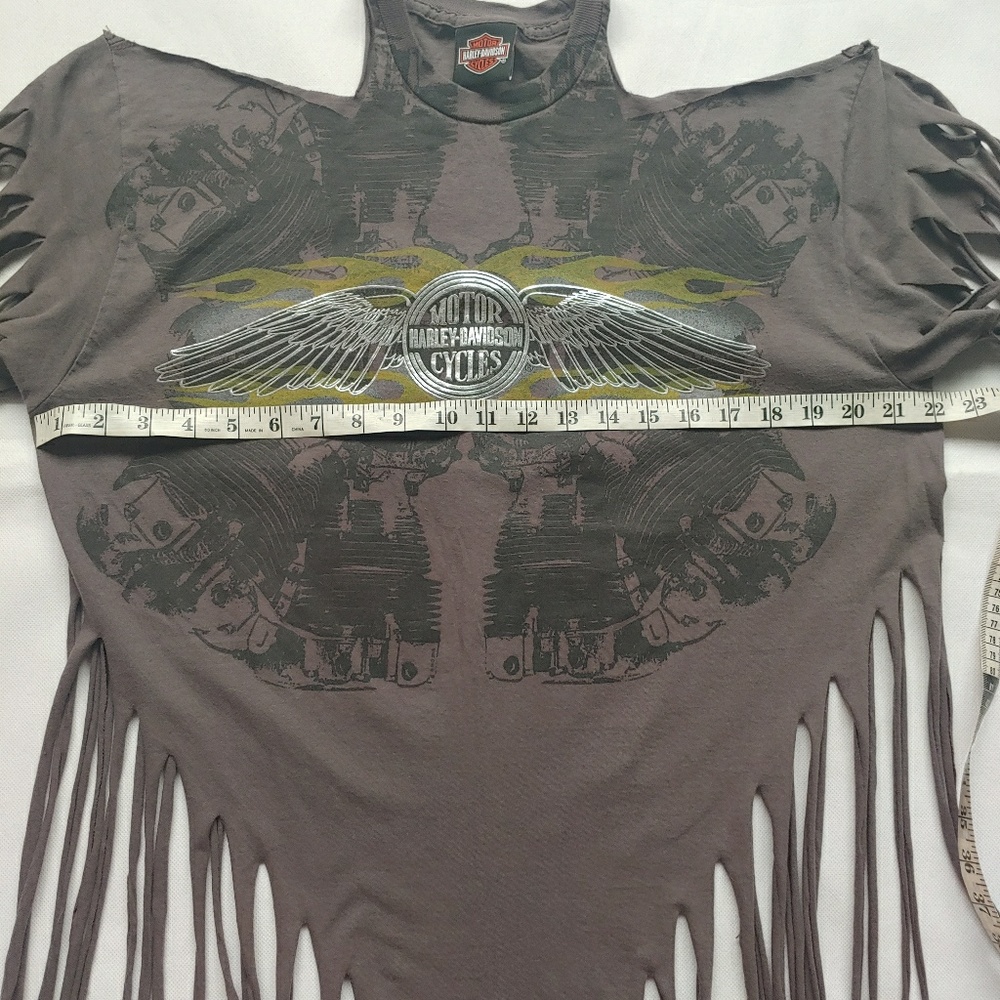 Harley Davidson Custom cut cold shoulder tshirt - Picture 2 of 5